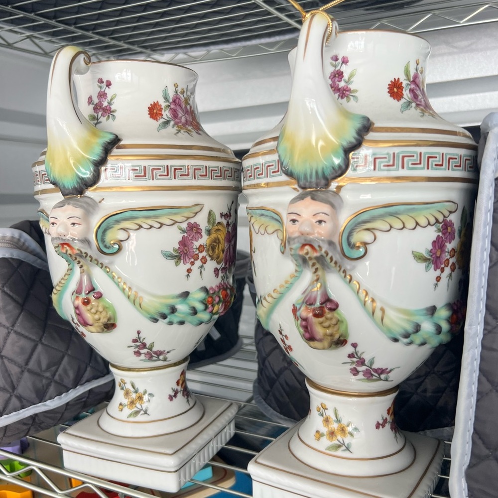 Chelsea house vintage  decorative urns. Painted porcelain